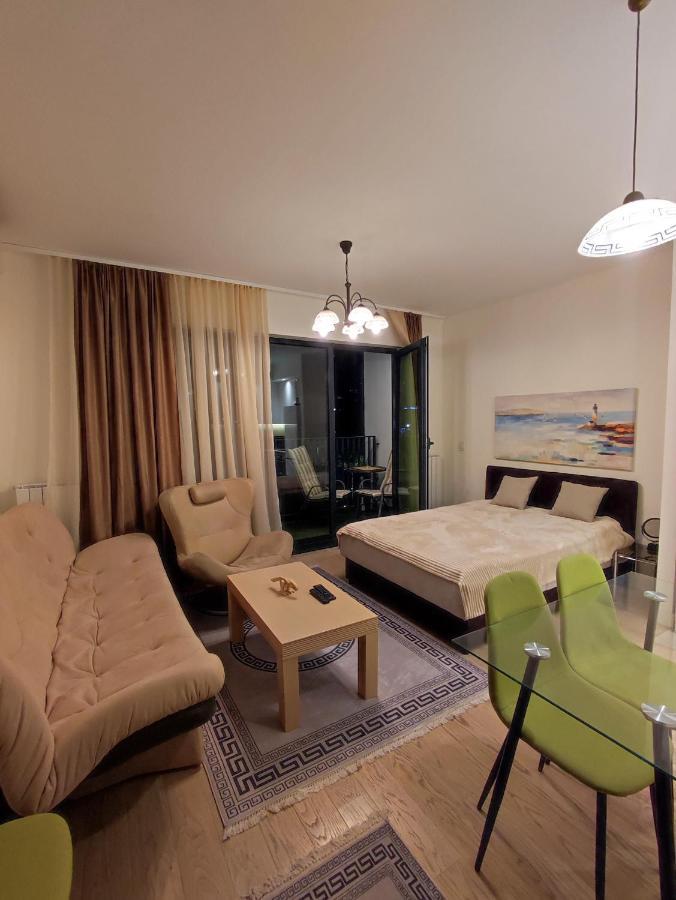 Apartment Waterfront Nabucco